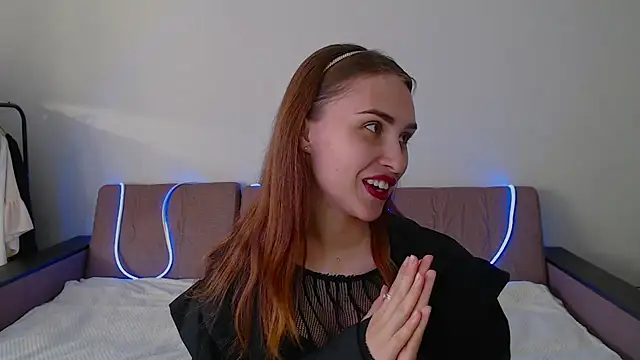 yourameliaa online show from April 20, 2026, 2:40 pm