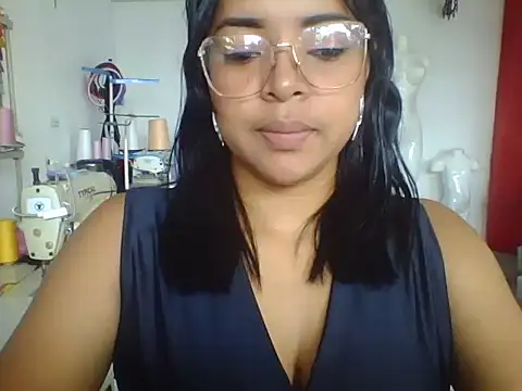 Babyfull lips online show from March 3, 2026, 2:13 pm