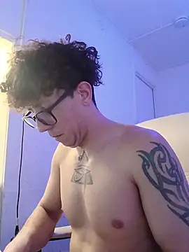 TitanNoir online show from March 13, 2026, 11:26 am