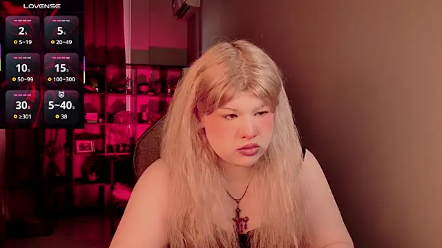 LilithNlsn online show from June 7, 2026, 10:20 am