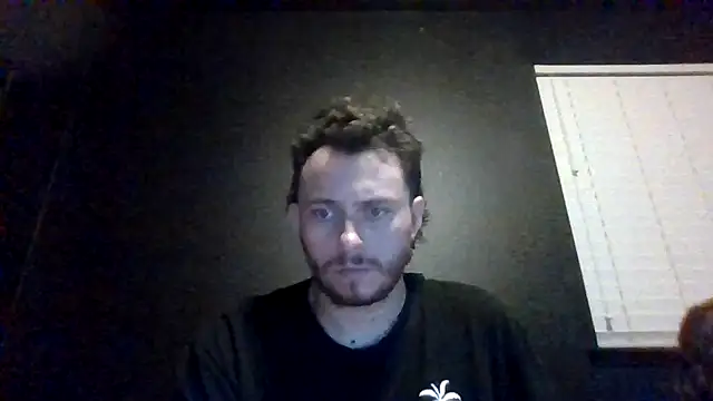 TallHungandCloudy69 online show from May 18, 2026, 7:02 am