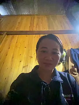 Candy baby01 online show from March 3, 2026, 5:14 am