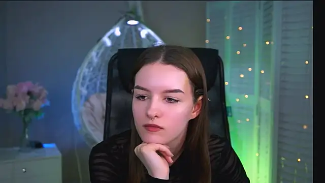 Snapshot of KellieBanshe chatting on May 11, 2026, 12:28 pm KellieBanshe online show from May 11, 2026, 12:28 pm