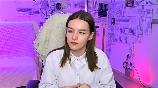 Snapshot of KellieBanshe chatting on May 18, 2026, 7:02 am KellieBanshe online show from May 18, 2026, 7:02 am