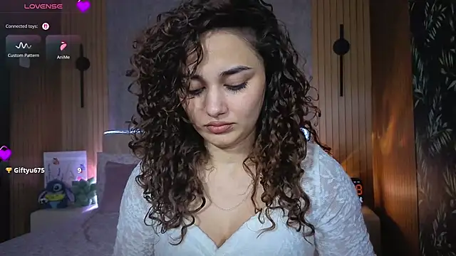 Snapshot of KatarinaHeaven chatting on July 13, 2026, 10:09 pm KatarinaHeaven online show from July 13, 2026, 10:09 pm