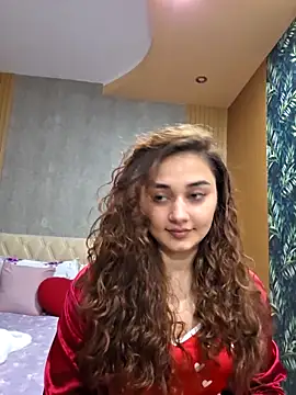 Snapshot of KatarinaHeaven chatting on May 17, 2026, 9:26 pm KatarinaHeaven online show from May 17, 2026, 9:26 pm