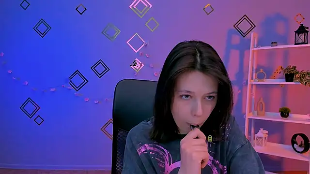 Snapshot of aria_wild_ chatting on May 3, 2026, 7:17 pm aria wild online show from May 3, 2026, 7:17 pm
