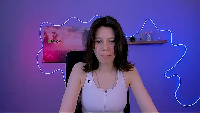 Snapshot of aria_wild_ chatting on May 17, 2026, 7:14 pm aria wild online show from May 17, 2026, 7:14 pm