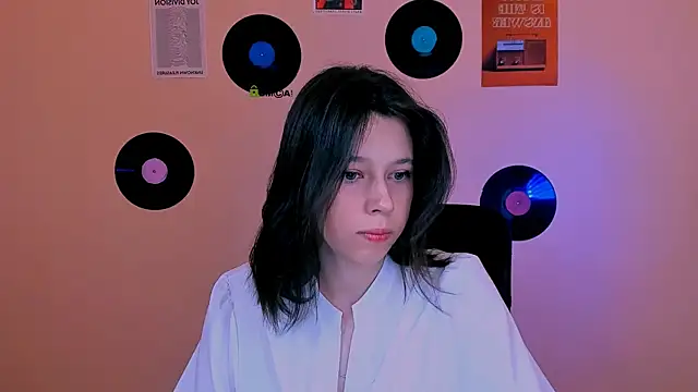 Snapshot of aria_wild_ chatting on June 20, 2026, 7:19 pm aria wild online show from June 20, 2026, 7:19 pm