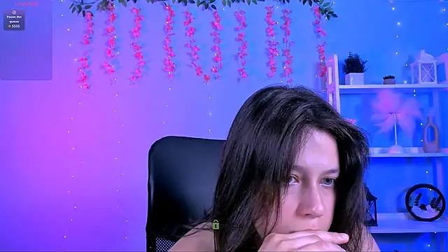 Snapshot of aria_wild_ chatting on July 6, 2026, 11:07 pm aria wild online show from July 6, 2026, 11:07 pm