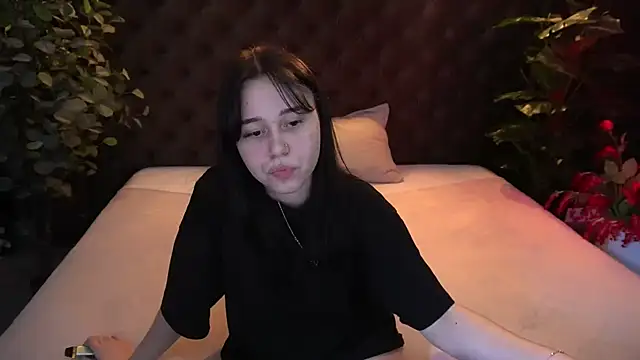 TorrySrar online show from April 27, 2026, 7:56 pm