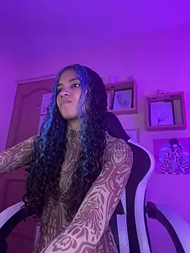 Snapshot of Franchezcaa_ chatting on July 27, 2026, 6:48 pm Franchezcaa online show from July 27, 2026, 6:48 pm