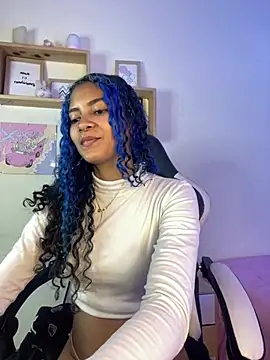Franchezcaa  online show from April 30, 2026, 5:53 pm