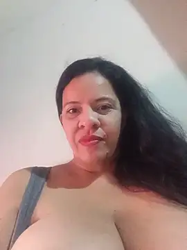 lapatronav2026 online show from June 6, 2026, 12:43 pm
