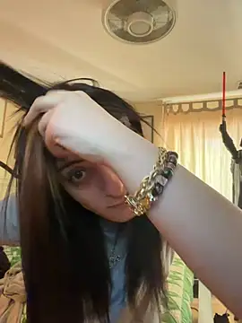 Snapshot of Mariyyumyums chatting on June 20, 2026, 6:02 pm Mariyyumyums online show from June 20, 2026, 6:02 pm