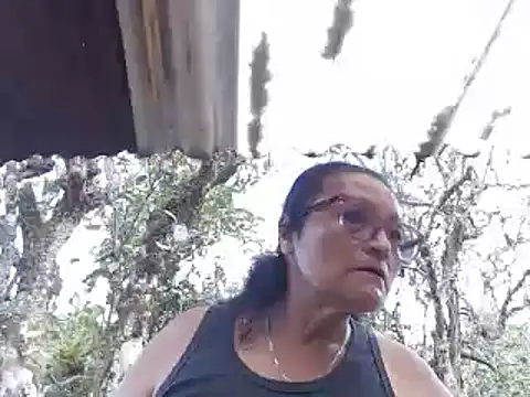 Snapshot of _BellaNocturna chatting on May 14, 2026, 2:47 pm BellaNocturna online show from May 14, 2026, 2:47 pm