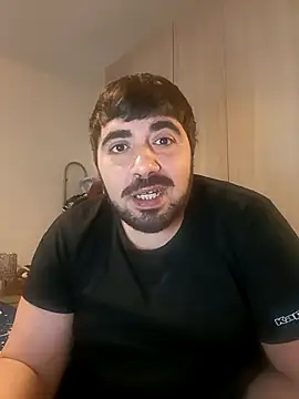bear skinny online show from April 23, 2026, 1:46 pm