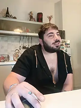 Snapshot of bear_skinny chatting on June 10, 2026, 3:57 pm bear skinny online show from June 10, 2026, 3:57 pm