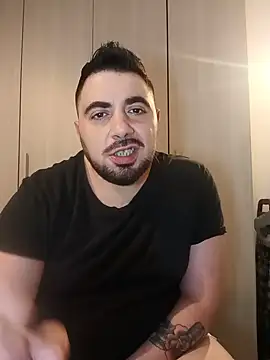 Snapshot of bear_skinny chatting on July 18, 2026, 1:09 pm bear skinny online show from July 18, 2026, 1:09 pm