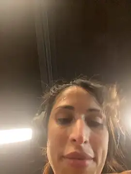 sweetwanda online show from April 22, 2026, 3:19 pm