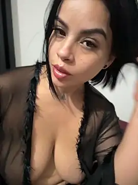 AriannaSmyth online show from June 14, 2026, 10:38 am