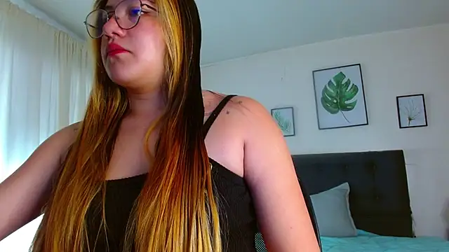 Snapshot of samanthachop chatting on June 27, 2026, 1:39 pm samanthachop online show from June 27, 2026, 1:39 pm