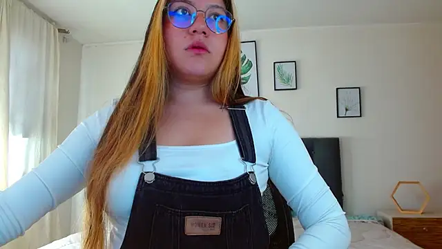 Snapshot of samanthachop chatting on July 28, 2026, 1:32 pm samanthachop online show from July 28, 2026, 1:32 pm