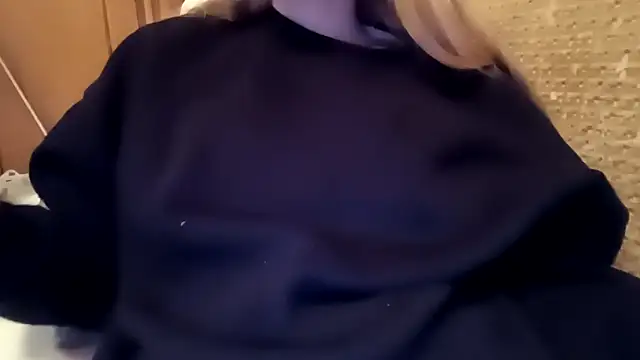 pinkpinkpinkpinkdoll online show from March 17, 2026, 7:17 pm