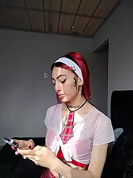 Aviigail online show from April 30, 2026, 1:18 pm