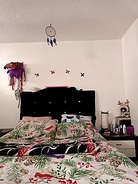 Snapshot of naomi_unu chatting on May 9, 2026, 6:11 pm naomi unu online show from May 9, 2026, 6:11 pm