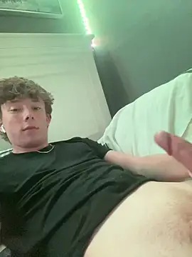 Snapshot of Hornyboy4359 chatting on March 23, 2026, 2:44 am Hornyboy4359 online show from March 23, 2026, 2:44 am