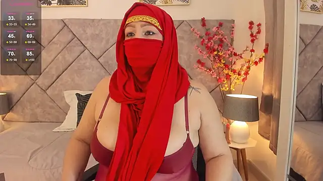Snapshot of _Azahaaraa_ chatting on May 2, 2026, 2:39 am Azahaaraa online show from May 2, 2026, 2:39 am