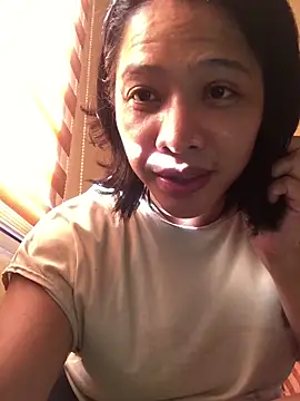 Snapshot of Seductive_Hanna chatting on March 3, 2026, 8:10 am Seductive Hanna online show from March 3, 2026, 8:10 am