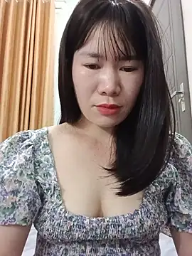 Snapshot of Bondgirl_9 chatting on June 19, 2026, 6:58 pm Bondgirl 9 online show from June 19, 2026, 6:58 pm
