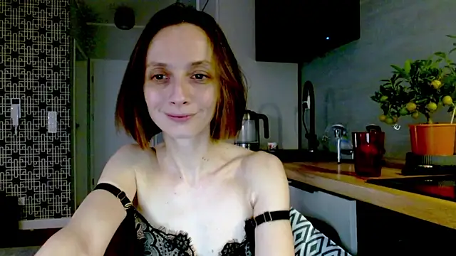 misssweet online show from May 8, 2026, 4:55 pm
