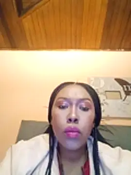 Snapshot of Mbaleehle chatting on June 13, 2026, 8:29 pm Mbaleehle online show from June 13, 2026, 8:29 pm