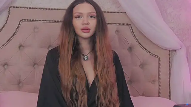 MelanieSutton online show from June 20, 2026, 3:00 am
