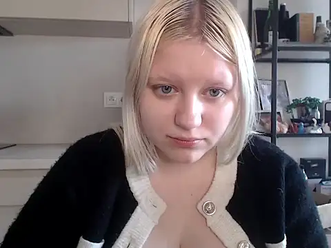 Snapshot of LenaSecret19 chatting on April 29, 2026, 5:44 am LenaSecret19 online show from April 29, 2026, 5:44 am