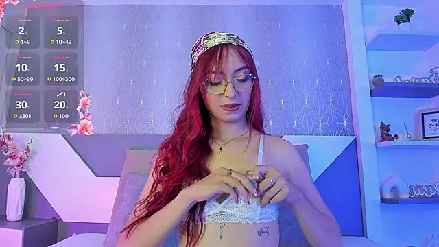 Snapshot of Ashleey_Vega chatting on May 4, 2026, 1:36 pm Ashleey Vega online show from May 4, 2026, 1:36 pm