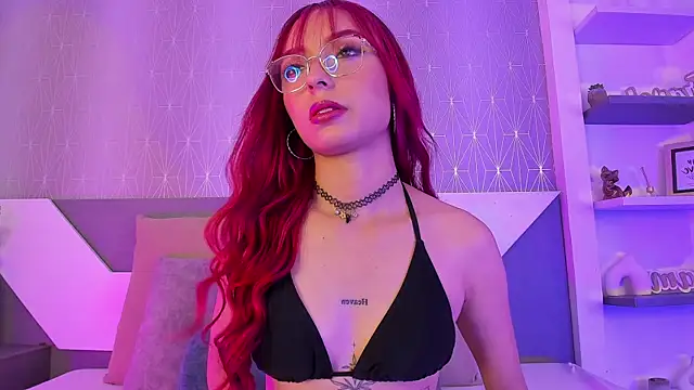 Snapshot of Ashleey_Vega chatting on May 7, 2026, 2:20 pm Ashleey Vega online show from May 7, 2026, 2:20 pm