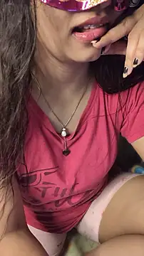Snapshot of Mallugirlforu chatting on July 31, 2026, 5:21 pm Mallugirlforu online show from July 31, 2026, 5:21 pm