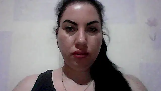 Snapshot of MolliWalton chatting on March 4, 2026, 7:21 pm MolliWalton online show from March 4, 2026, 7:21 pm