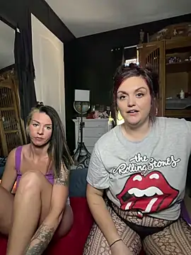 Snapshot of southernbelle4u chatting on April 6, 2026, 1:23 pm southernbelle4u online show from April 6, 2026, 1:23 pm