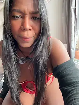 Snapshot of maryjane_ebony chatting on July 10, 2026, 2:06 pm maryjane ebony online show from July 10, 2026, 2:06 pm
