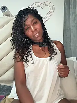 Snapshot of maryjane_ebony chatting on July 20, 2026, 3:36 am maryjane ebony online show from July 20, 2026, 3:36 am