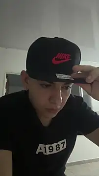 yan oficiall online show from March 4, 2026, 2:19 am