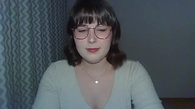 ClaraHard online show from April 9, 2026, 5:30 pm