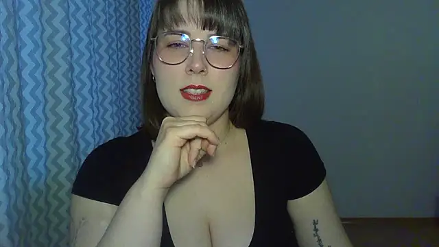 ClaraHard online show from April 13, 2026, 4:55 pm