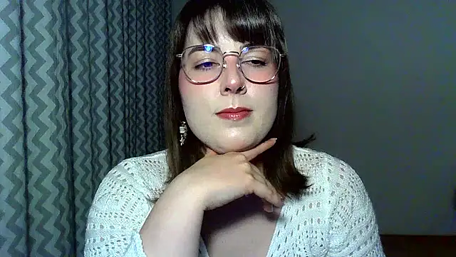 Snapshot of ClaraHard chatting on July 6, 2026, 7:05 pm ClaraHard online show from July 6, 2026, 7:05 pm