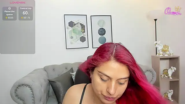 Snapshot of Raven-reyess chatting on April 27, 2026, 11:36 pm Raven-reyess online show from April 27, 2026, 11:36 pm